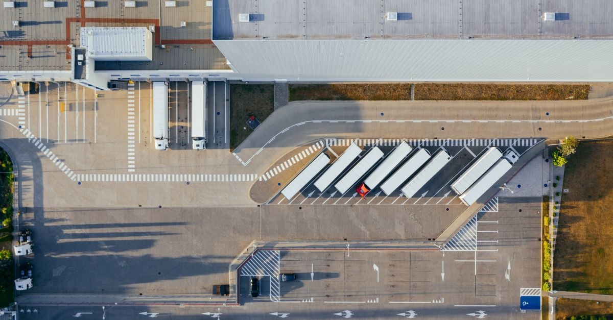 Logistyka przyszłości: 10 trendów, które zmieniają łańcuch dostaw już dziś