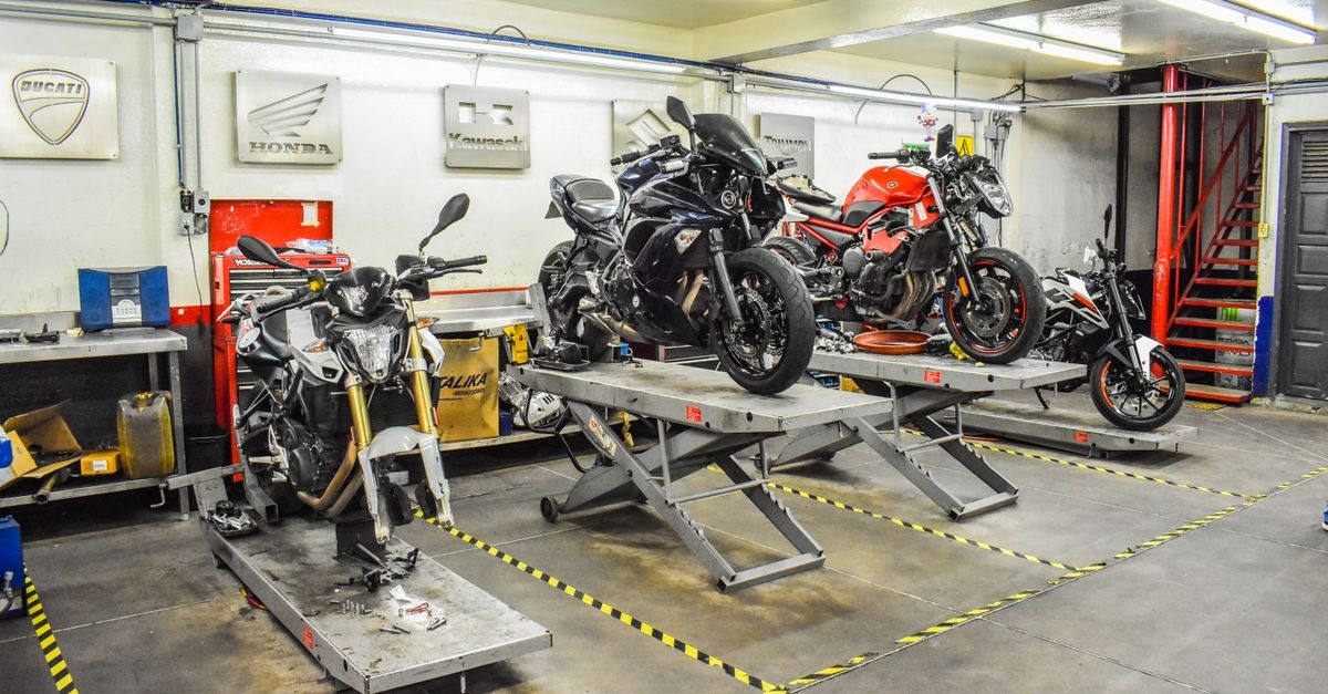 Motocykl po sezonie: serwis, który przygotuje Cię na kolejny rok bez niespodzianek