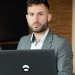 Odpowiedzialny biznes bez tajemnic: co to jest i dlaczego opłaca się firmom oraz światu?