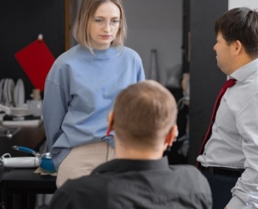Siła różnic: jak różnorodność w pracy napędza innowacje, zaangażowanie i lepsze wyniki
