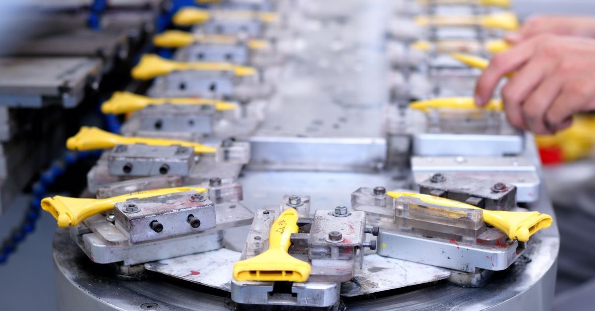 Czysta produkcja od kuchni: jak techniczne detale chronią jakość i bezpieczeństwo wyrobu