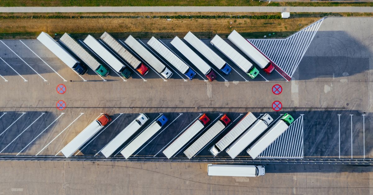 Logistyka, która zarabia: jak mądre doradztwo usprawnia łańcuch dostaw w Twojej firmie
