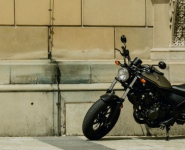 Pierwszy motocykl bez stresu: jak wybrać idealną maszynę na start?