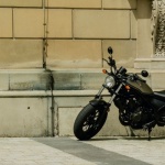 Pierwszy motocykl bez stresu: jak wybrać idealną maszynę na start?