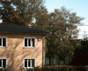 Prefabrykowany czy tradycyjny? Jak wybrać dom idealny dla Twojej rodziny